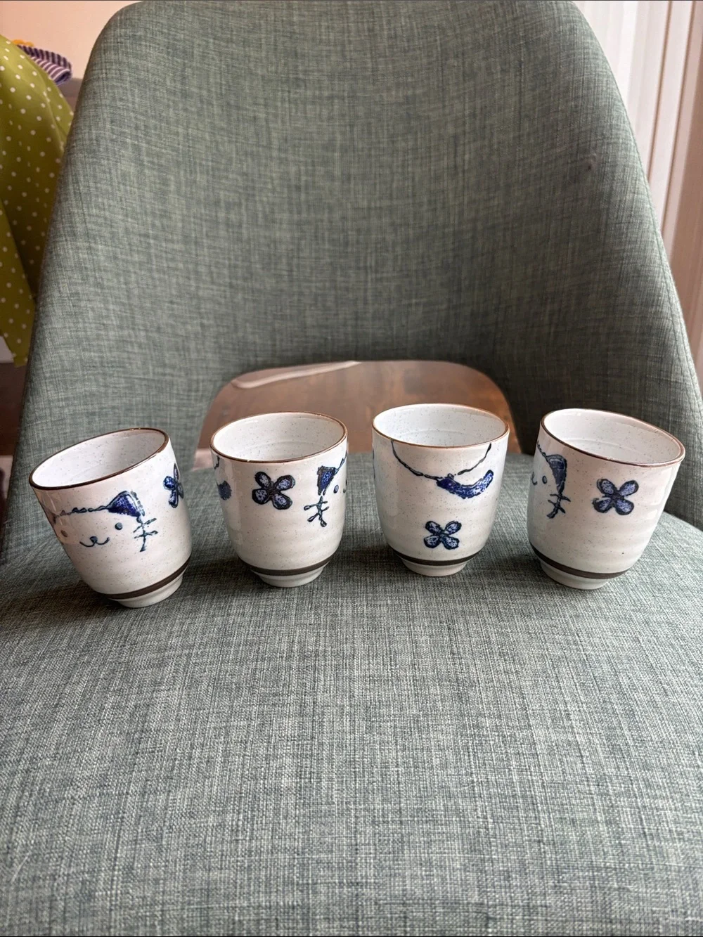 Japanese cat Handmade Ceramic kitty adorable tea Sake Cups Set of 4 cute signed